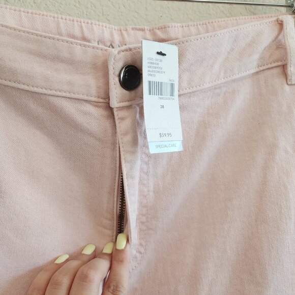 Lane Bryant Girlfriend Short Stretchy Zipper Fly Blush Pink Modest Shorts 28 NWT - Picture 4 of 12